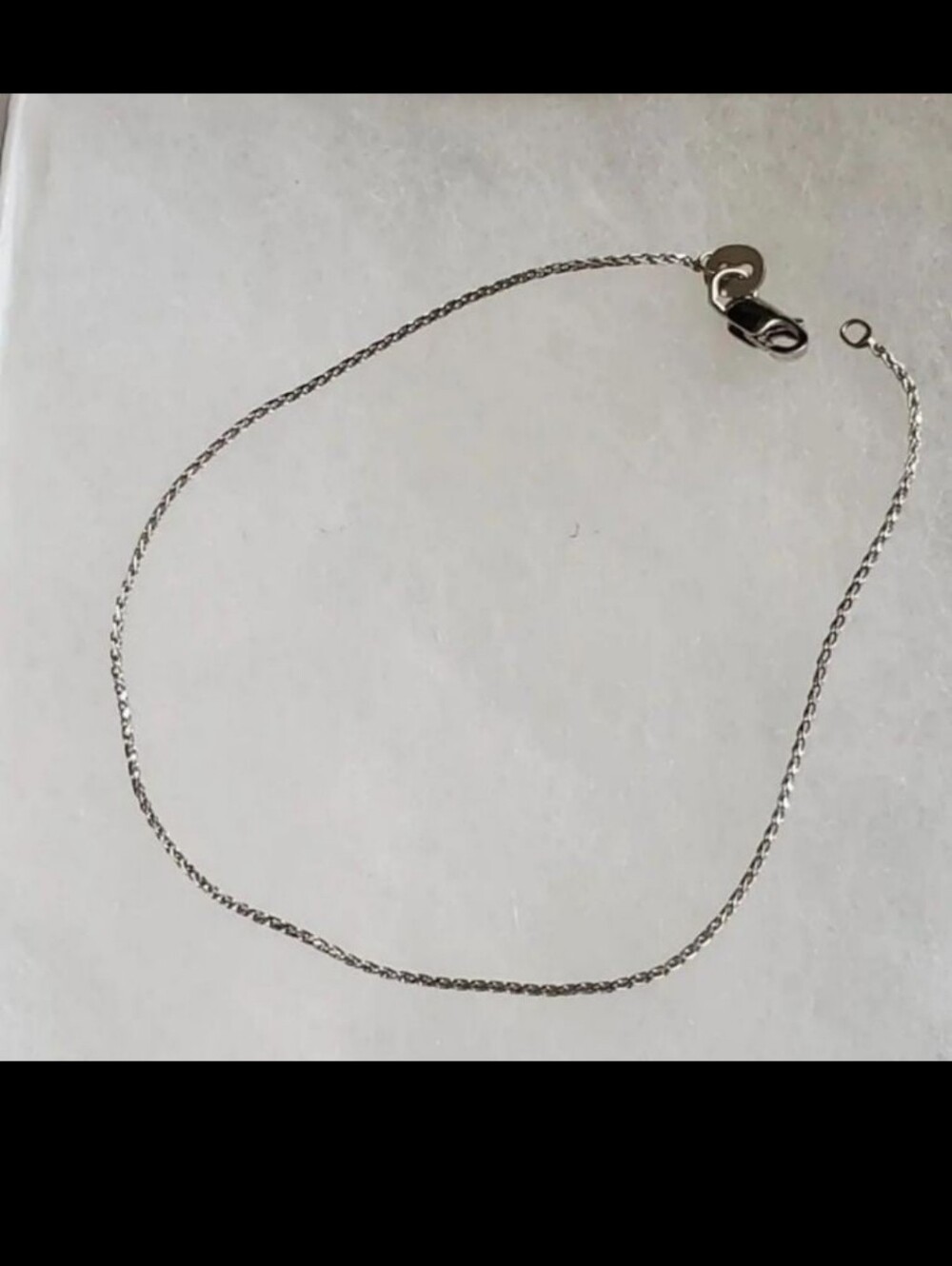 New. 10k white gold bracelet! Measures about 7.5 inches long. See close up pictu
